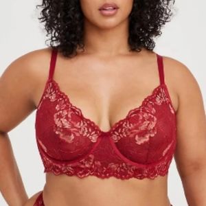 NWT Red and Gold Torrid Lace Unlined Longline Underwire Bralette, w/wide band.